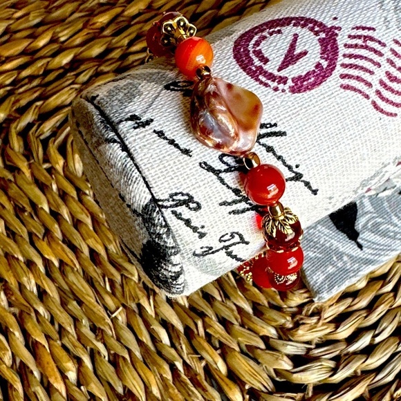 Carnelian biwa pearl beaded bracelet/Stone for Virgo/sacral chakra - Picture 1 of 7
